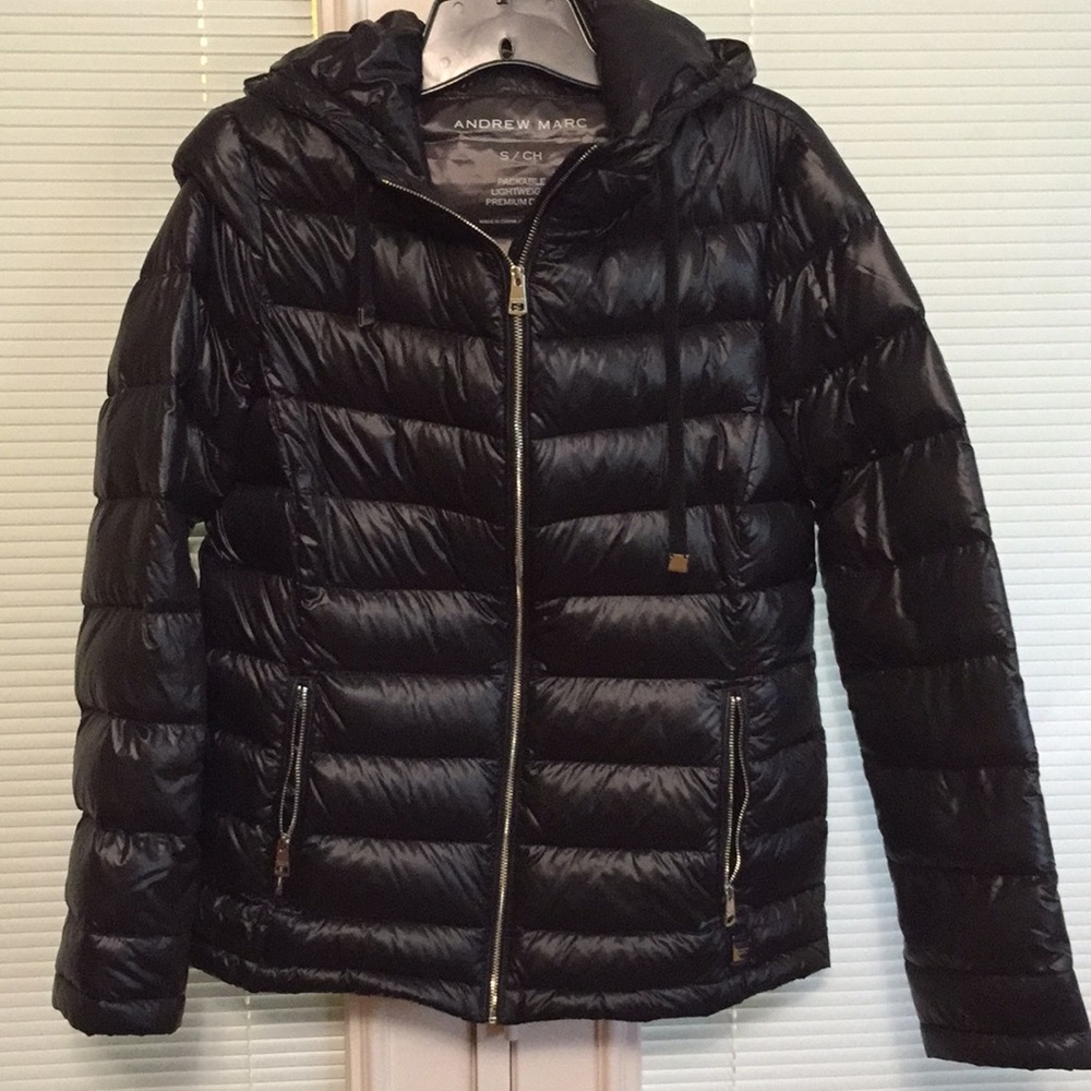 Packable lightweight premium down jacket